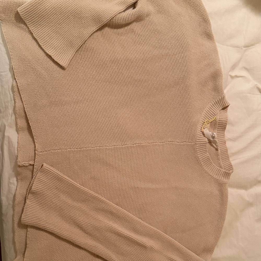 BCBG Cream Crewneck Knit Sweater